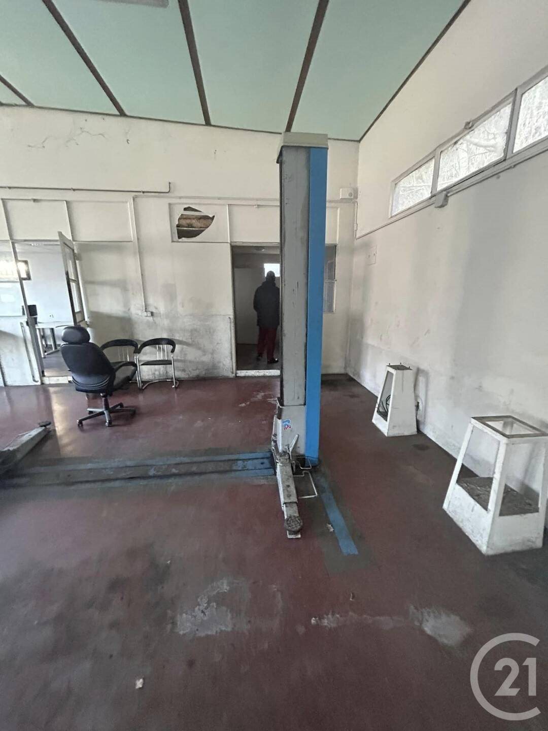 Maison à louer, 450m², Bernay