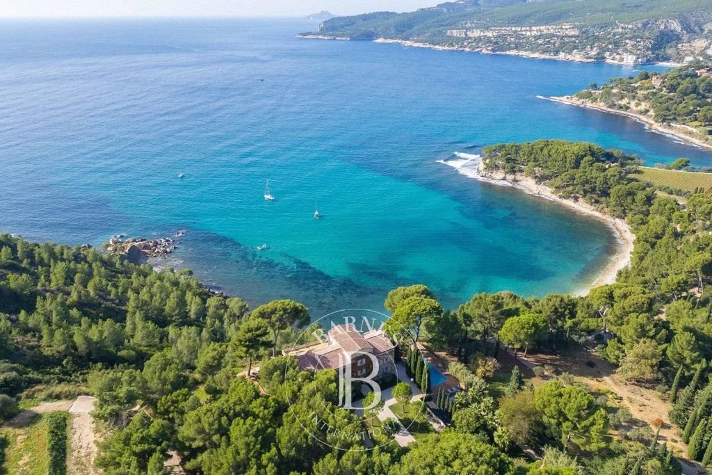 Maison à louer, 600m², Cassis
