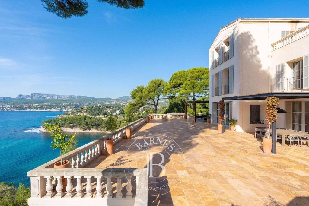 Maison à louer, 600m², Cassis