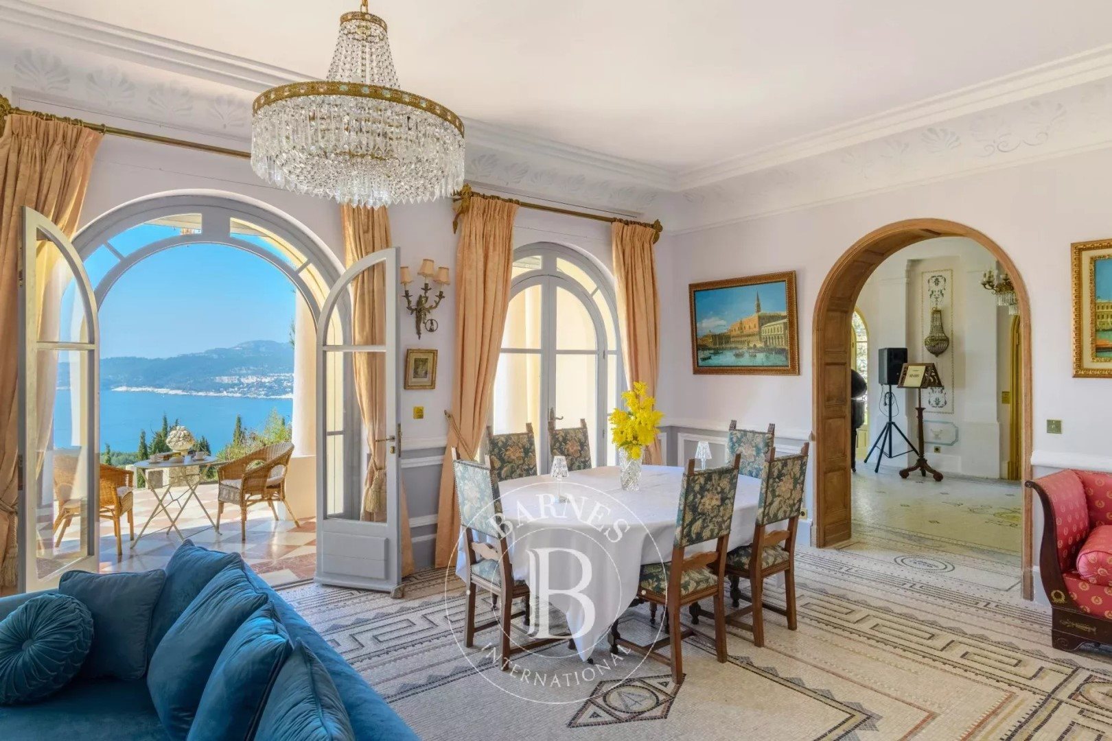 Maison à louer, 600m², Cassis