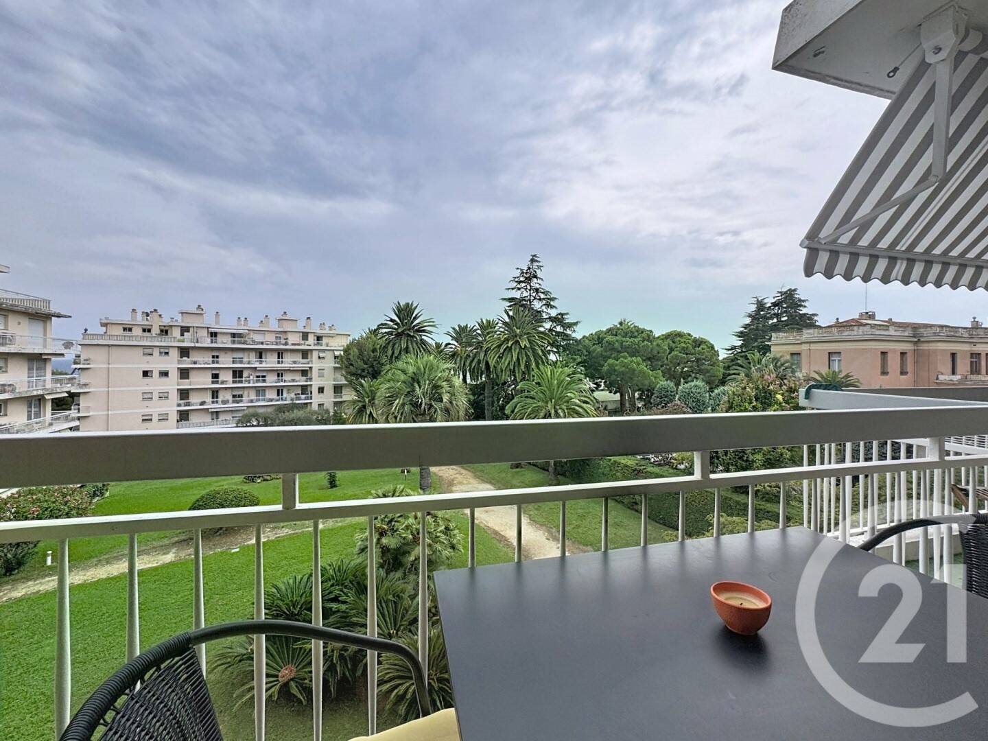 Appartement à louer, 89m², Nice