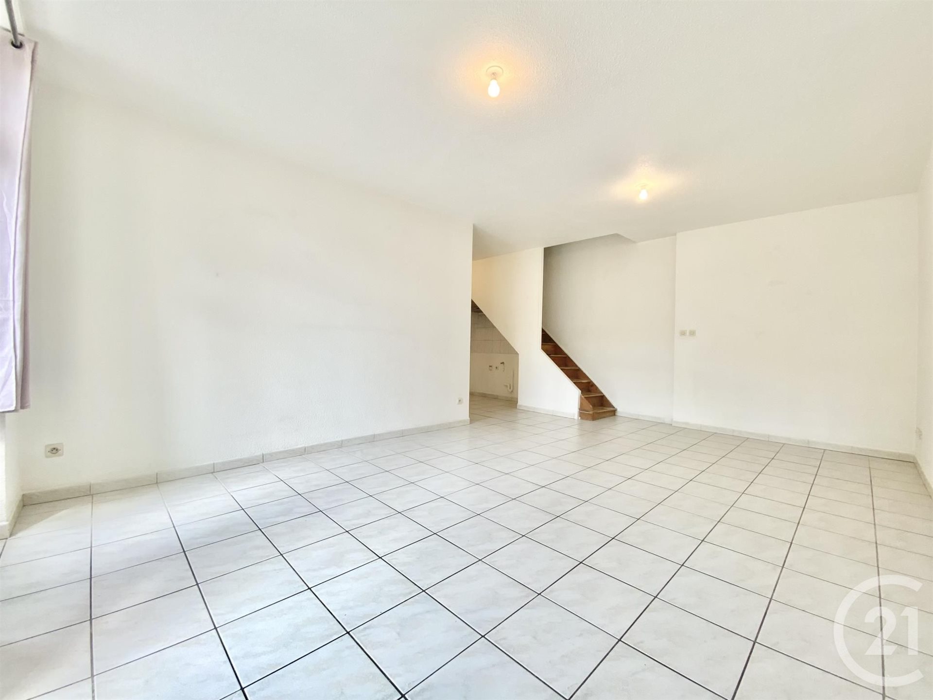 Appartement à louer, 74m², Les Avenières