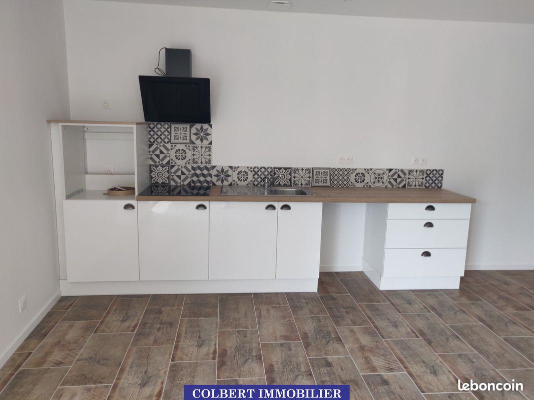 Maison à louer, 64m², Bassou