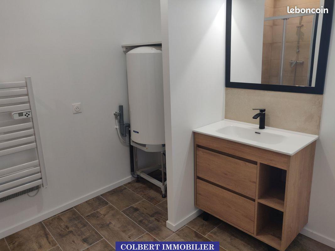 Maison à louer, 64m², Bassou