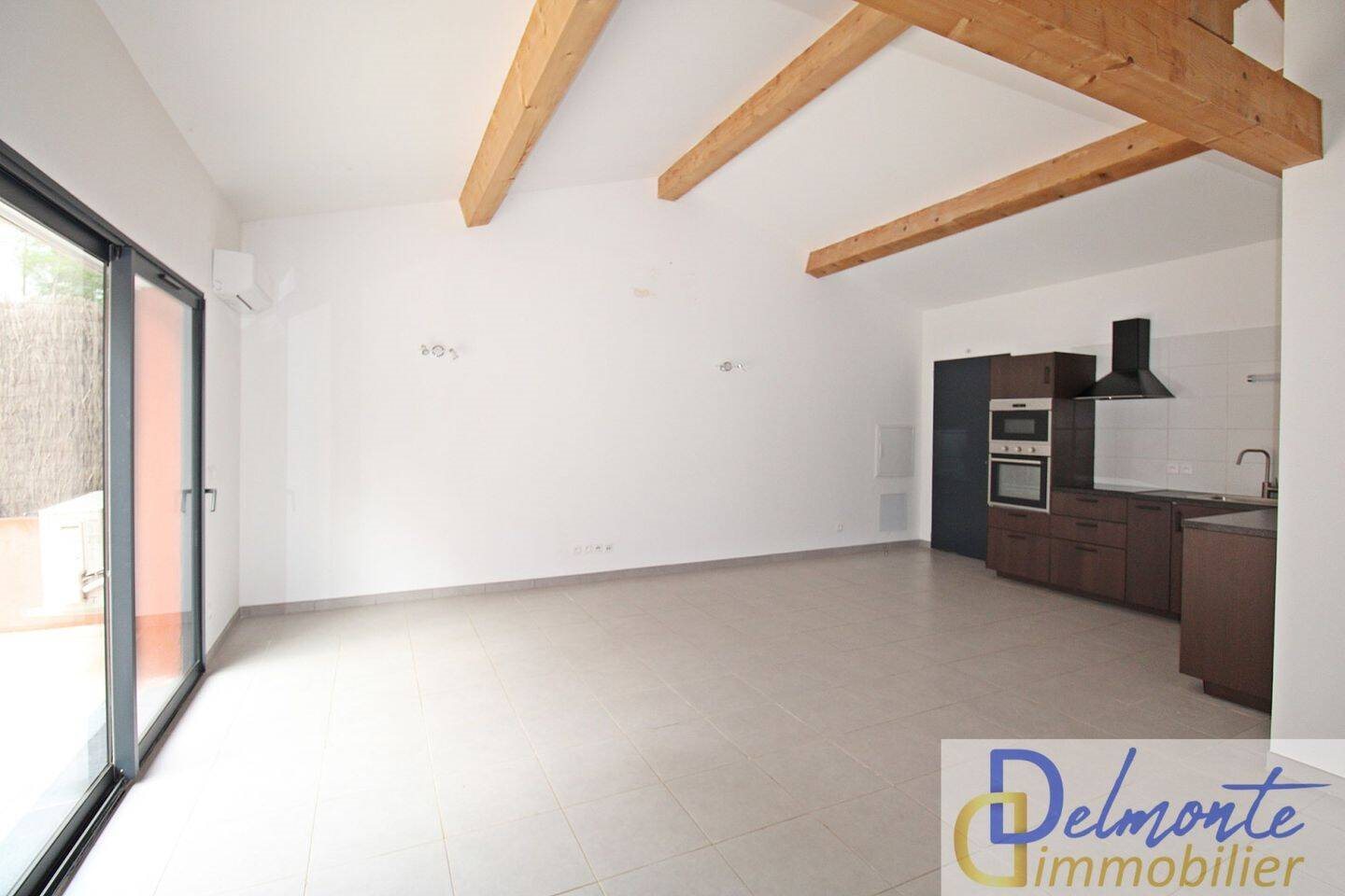 Maison à louer, 55m², La Londe-les-Maures