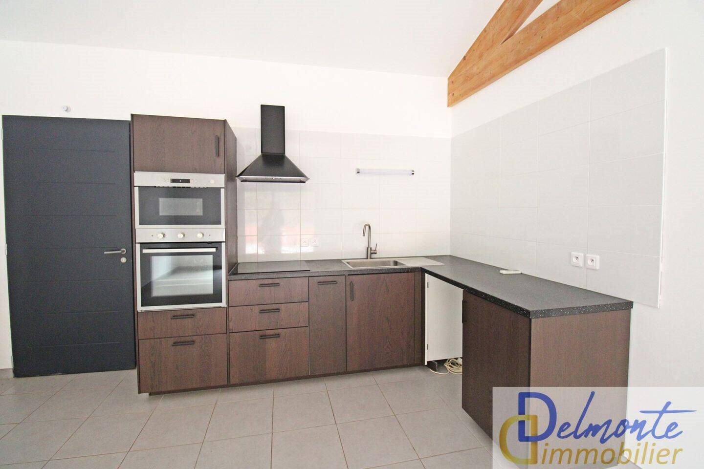 Maison à louer, 55m², La Londe-les-Maures