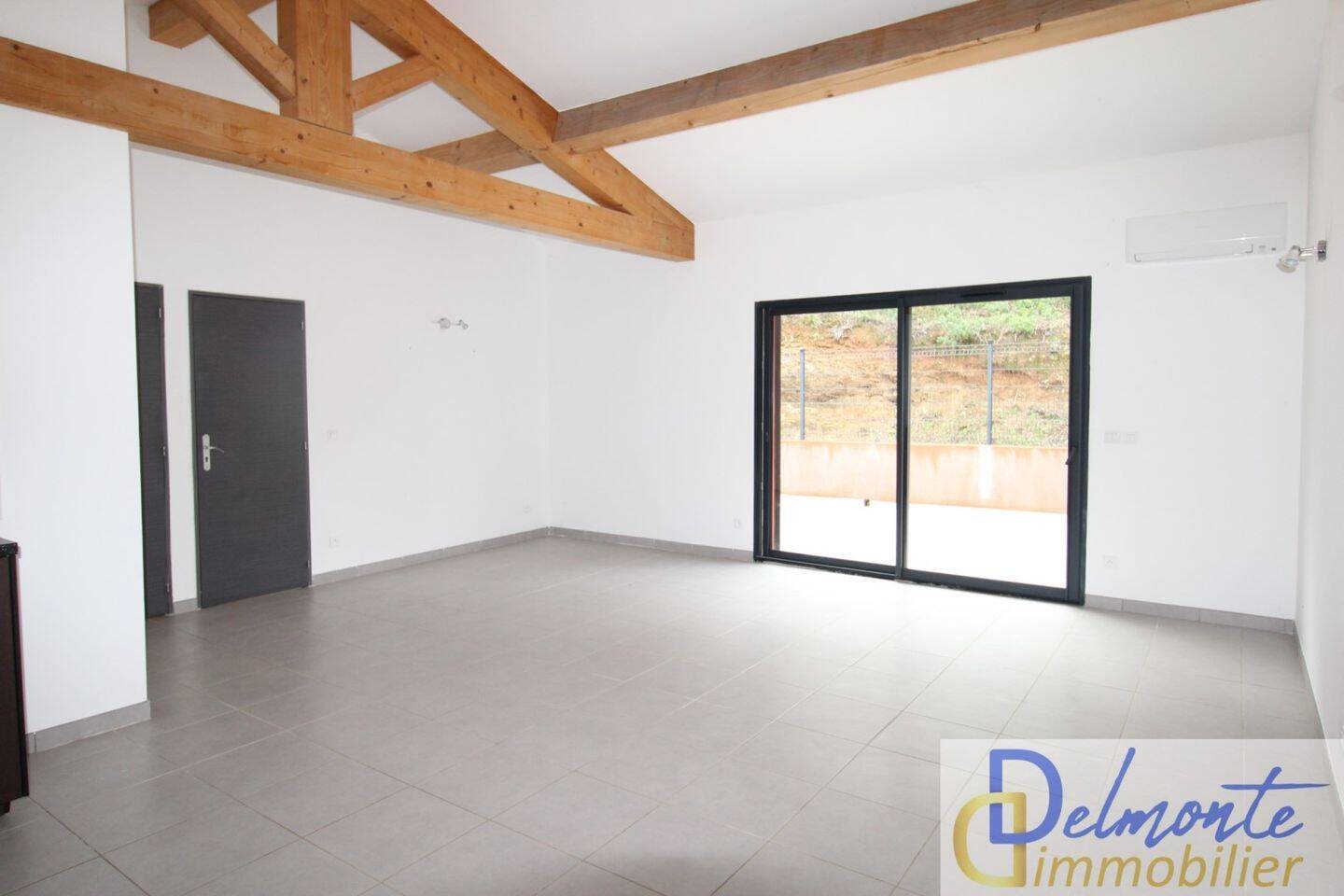 Maison à louer, 55m², La Londe-les-Maures