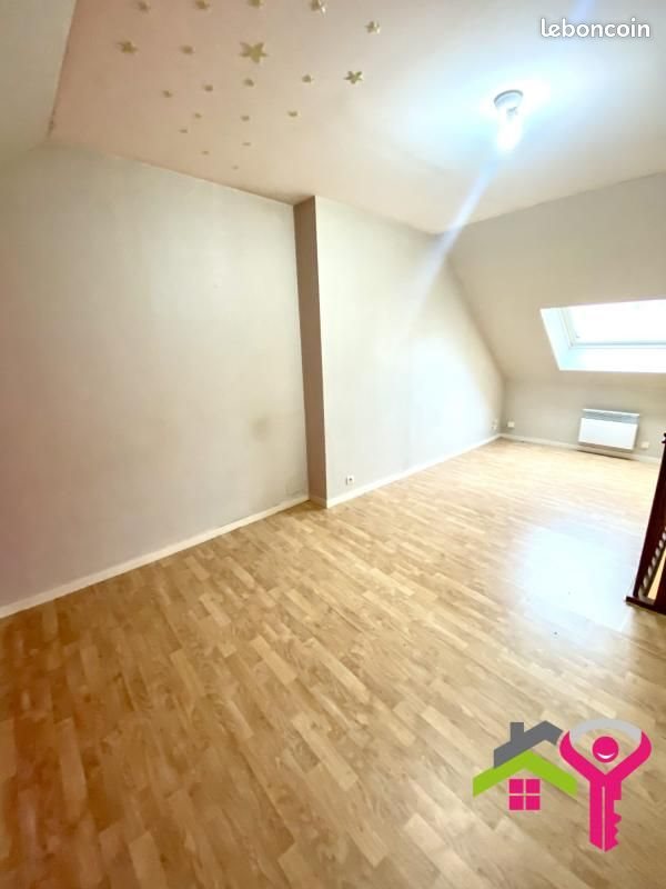 Appartement à louer, 32m², Denain