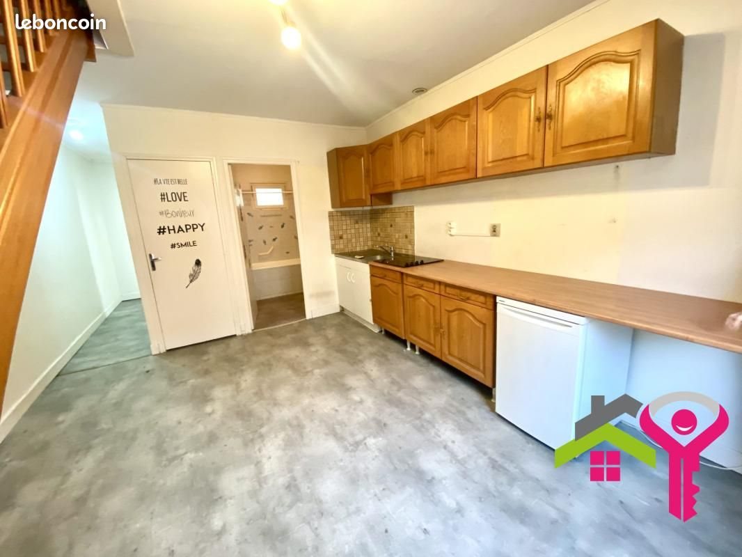 Appartement à louer, 32m², Denain