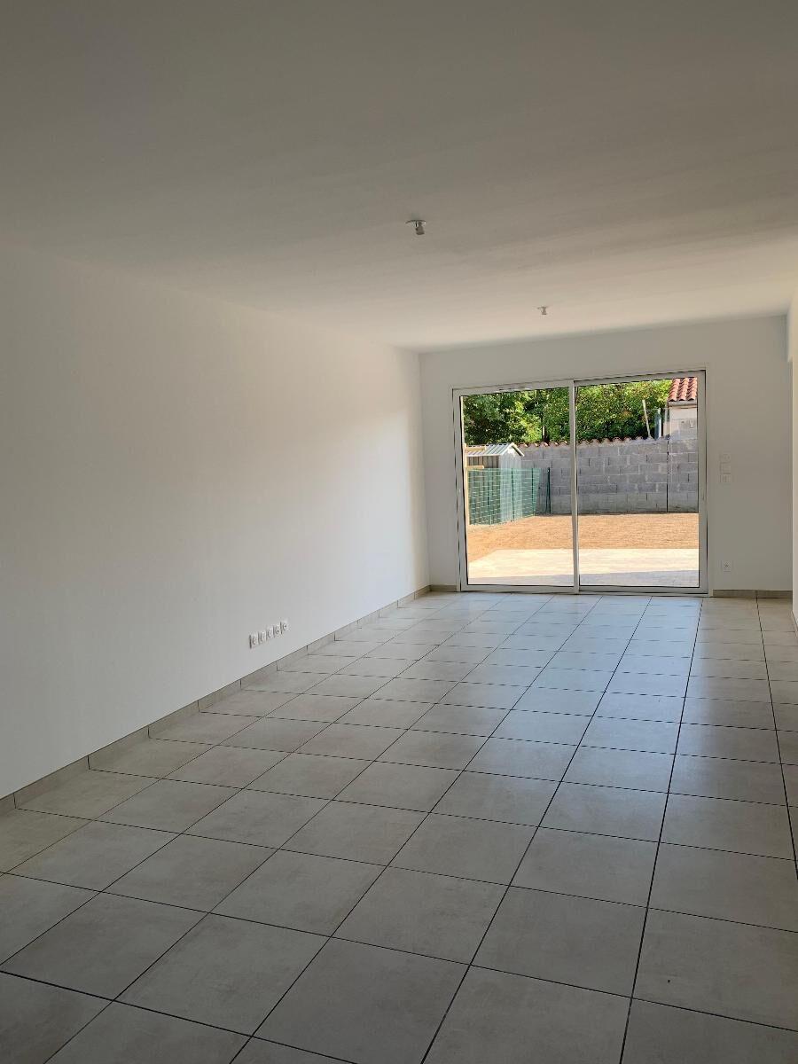 Maison à louer, 93m², Montrond-les-Bains