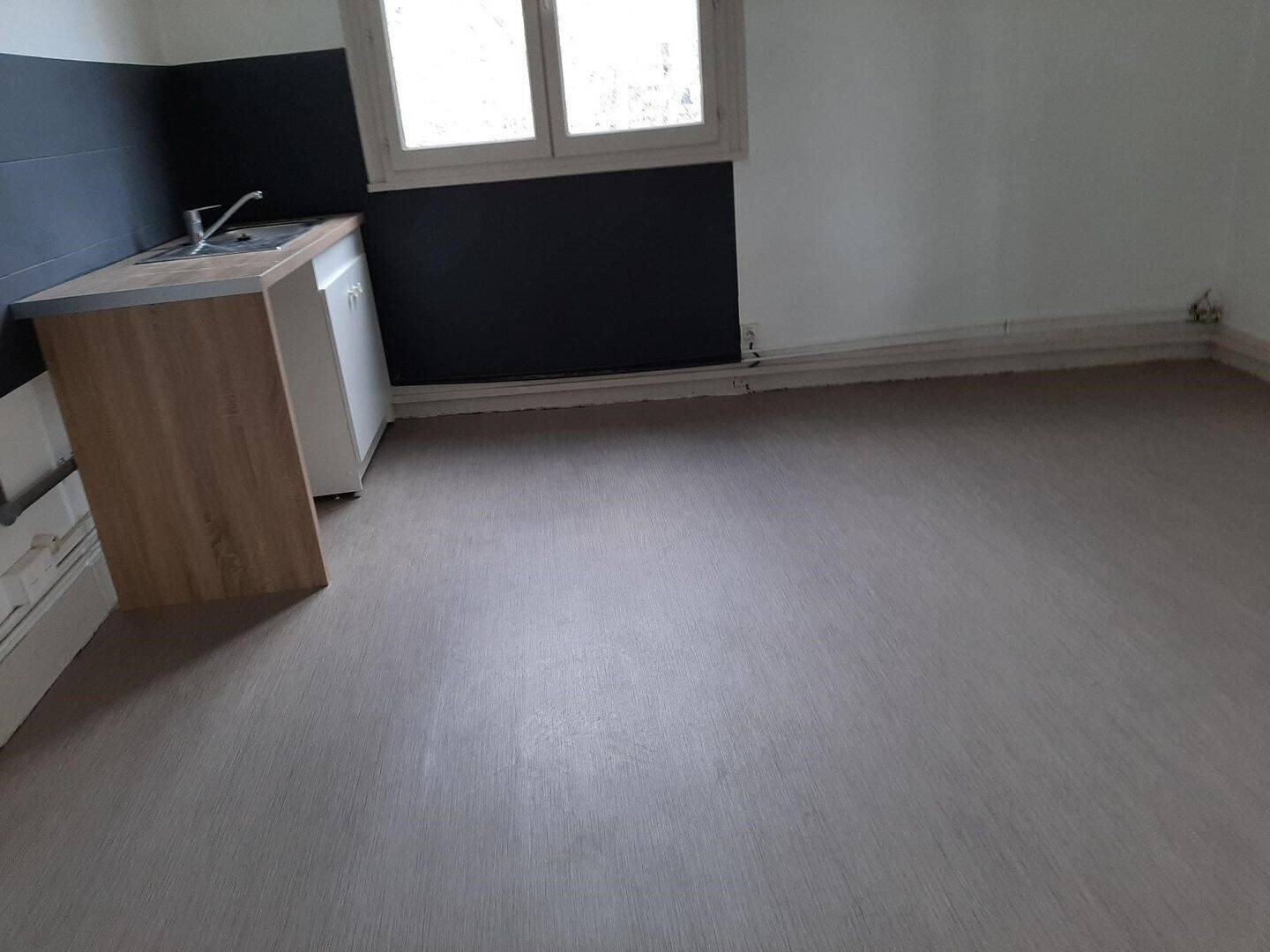 Appartement à louer, 78m², Saint-Just-Saint-Rambert