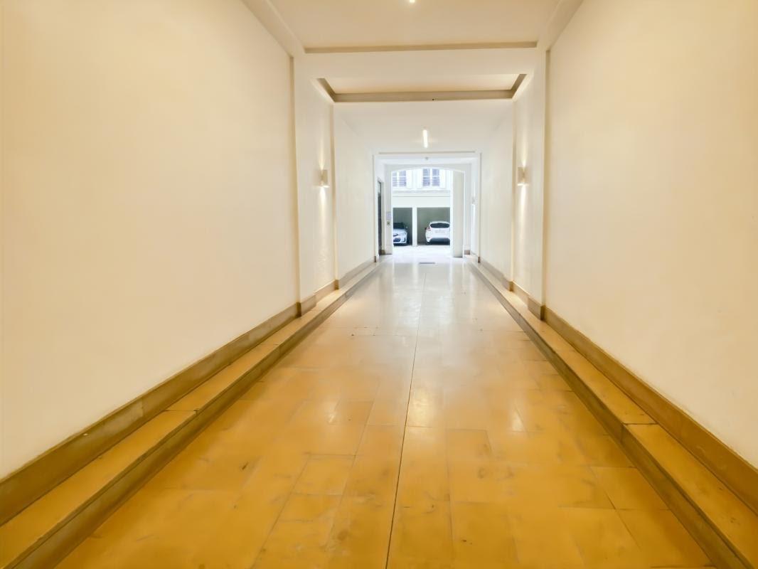 Maison à louer, 21m², Paris 8ème