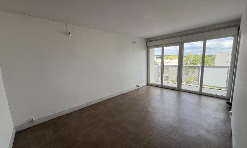 Appartement à louer, 74m², Vendôme