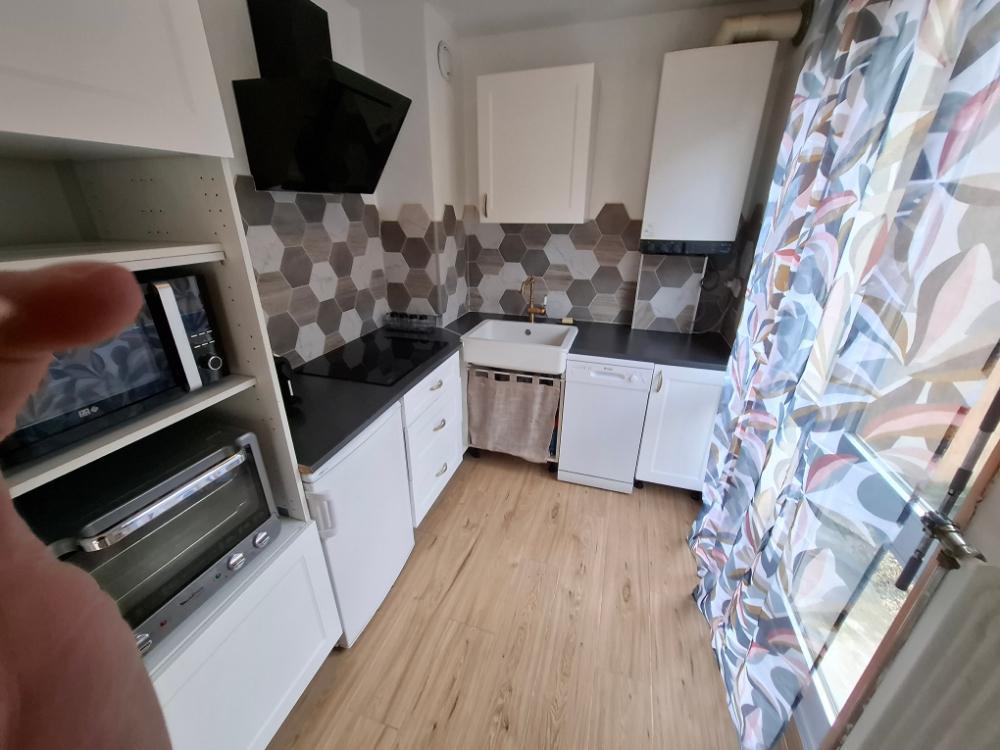 Appartement à louer, 28m², Saint-Etienne