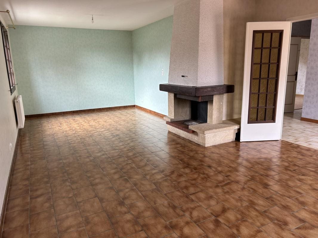 Maison à louer, 96m², Ouges