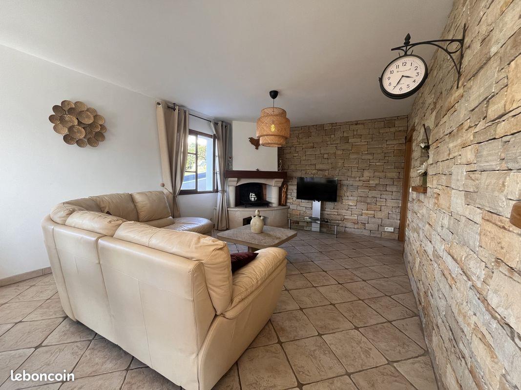 Appartement à louer, 101m², Sare