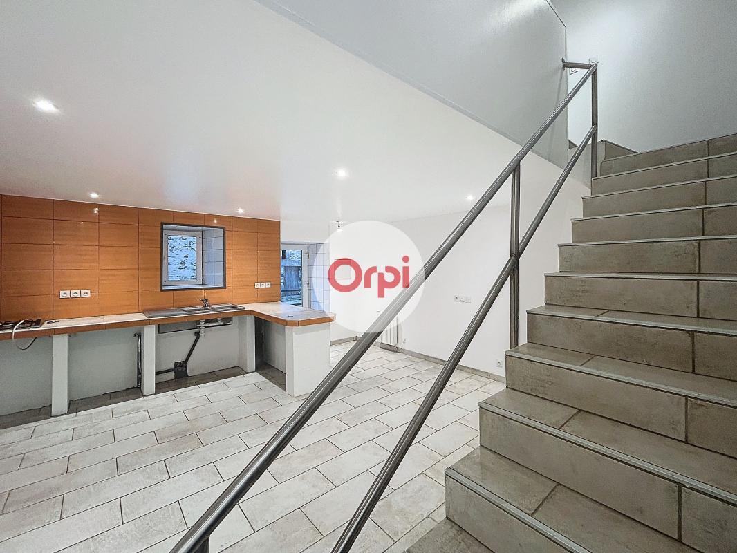 Maison à louer, 45m², Rieux