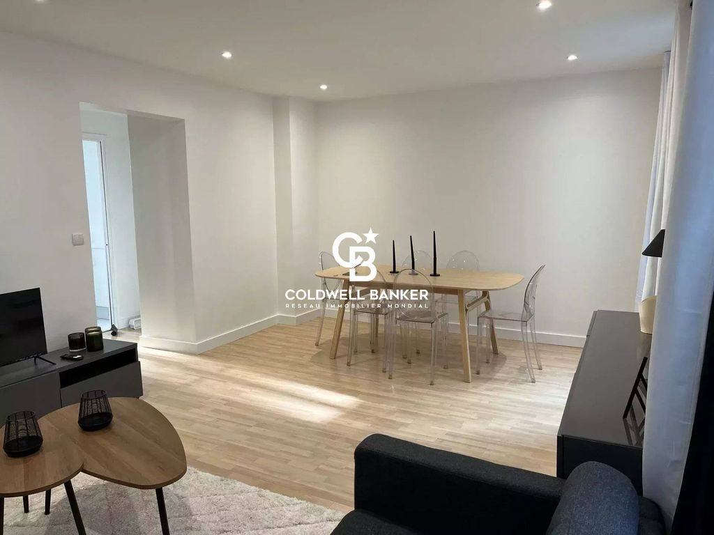 Appartement à louer, 60m², Paris 17ème