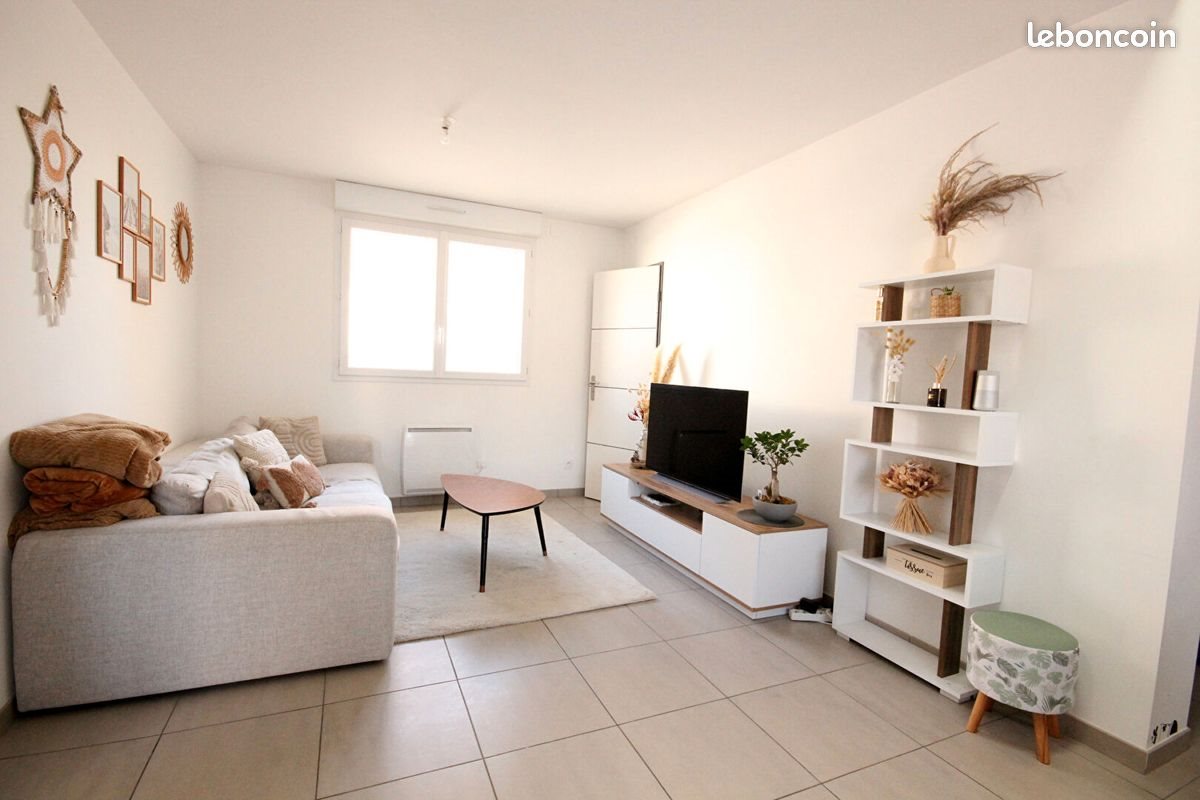 Maison à louer, 60m², Coignières