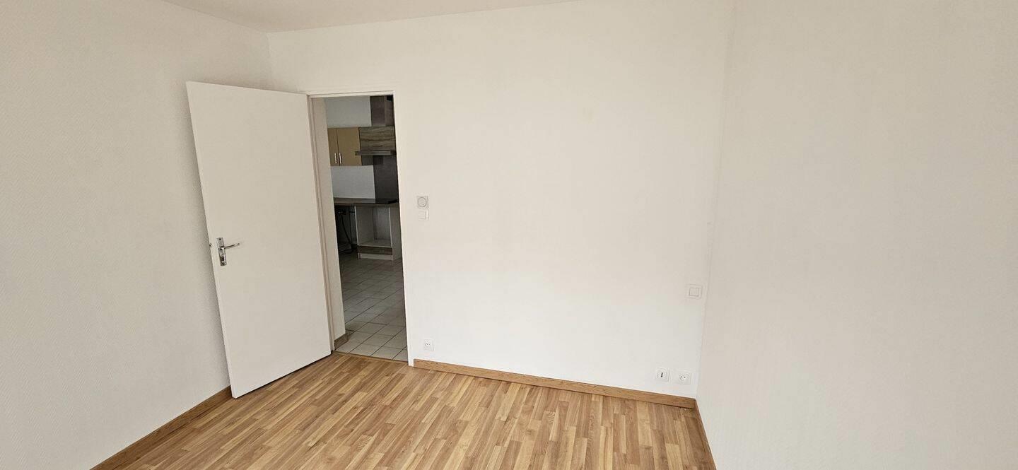 Appartement à louer, 43m², Leudeville