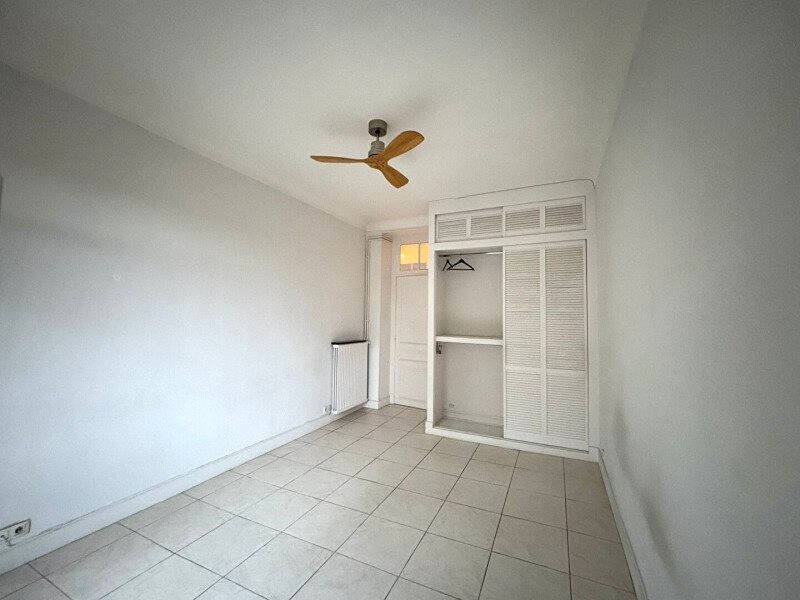 Appartement à louer, 82m², Nice