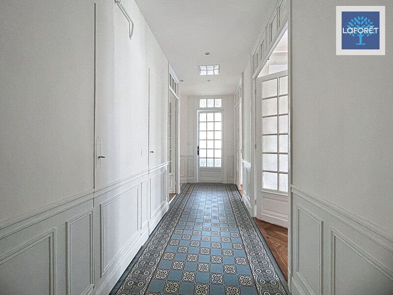 Appartement à louer, 80m², Nice