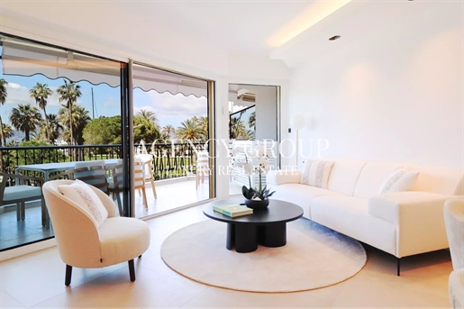 3 Bedroom Apartment - Sea View - Cannes Croisette