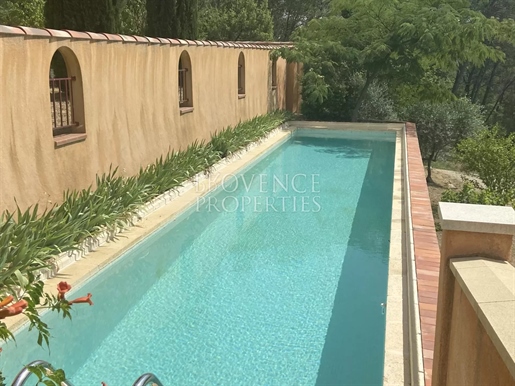 Barjols - Maison 6 chambres avec piscine, gîte indépendant, sur 8052 m² de terrain préservé, vue pan