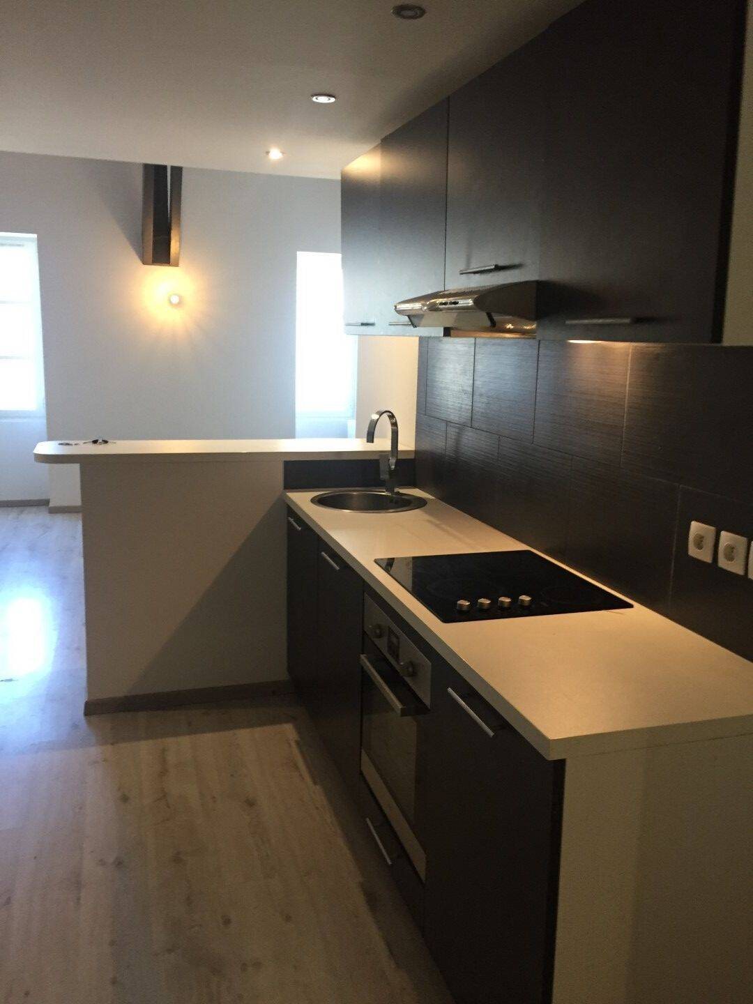 Appartement à louer, 68m², Bordeaux