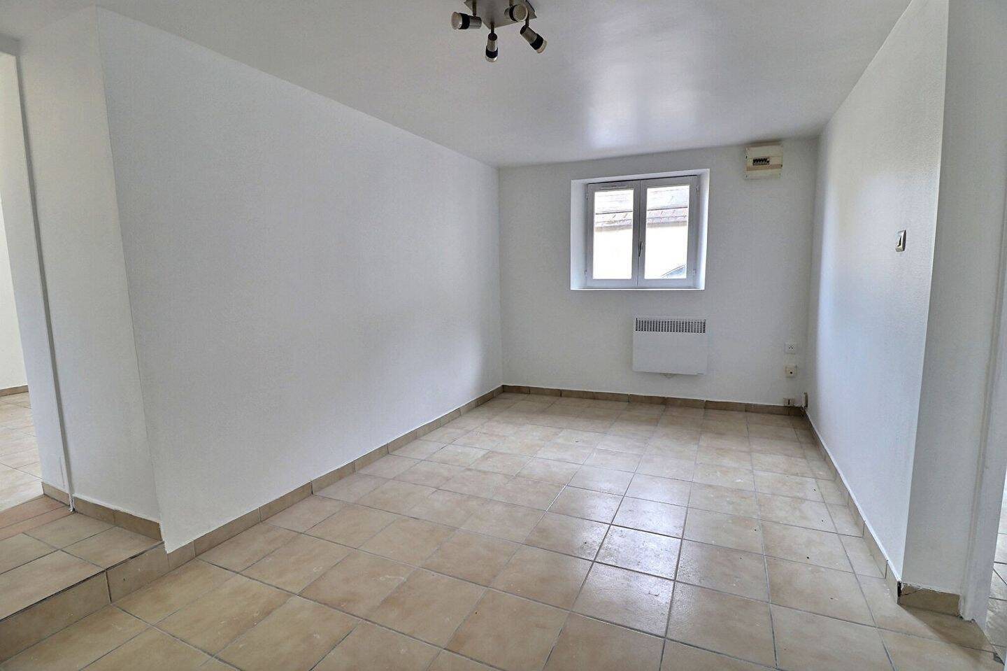 Appartement à vendre, 43m², Epernon