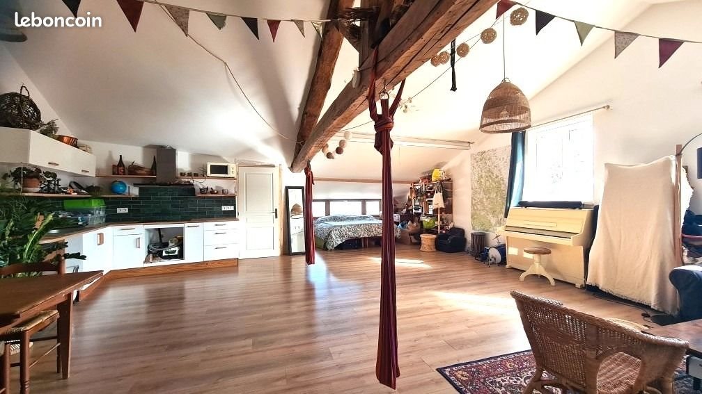 Maison à vendre, 170m², Ambierle