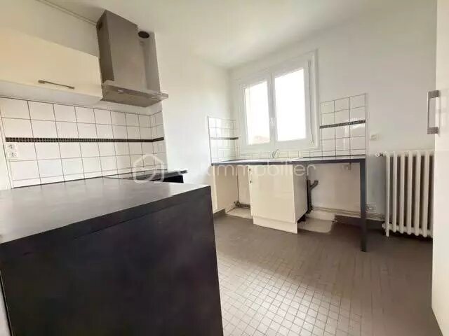 Appartement à vendre, 60m², Verneuil-l'Etang