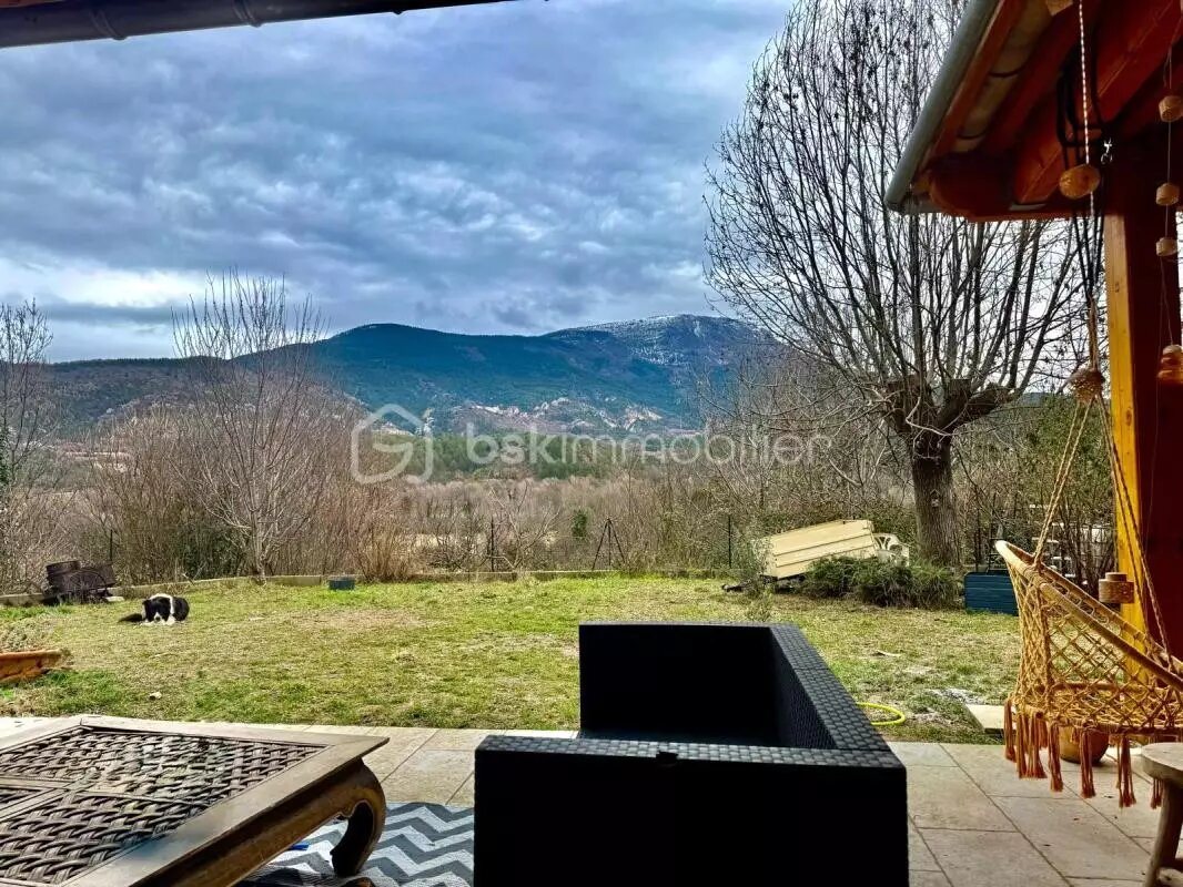 Maison à vendre, 106m², Mézel