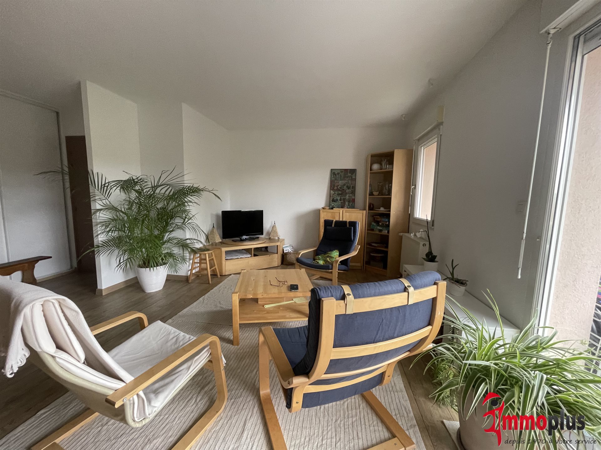 Appartement à louer, 74m², Bartenheim
