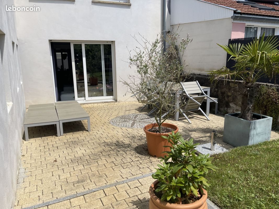 Maison à louer, 150m², Vernéville