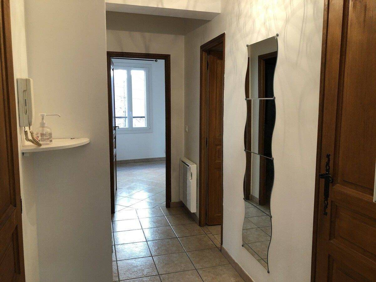 Appartement à louer, 58m², Cuers