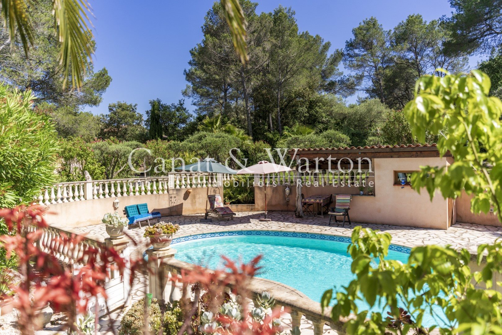 Maison à vendre, 306m², Cuers