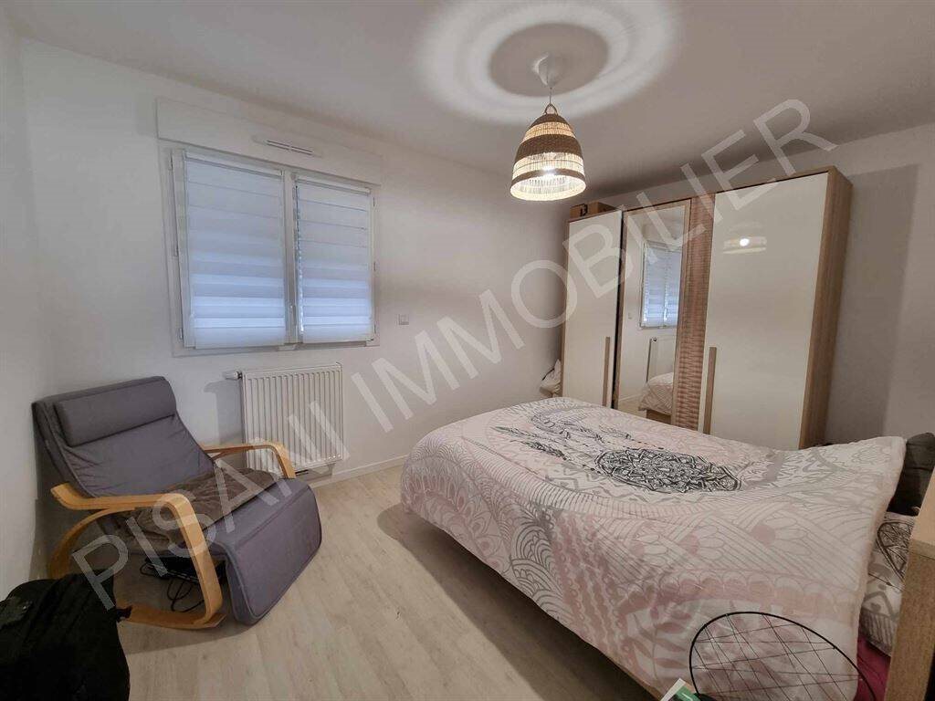 Maison à louer, 98m², Turretot