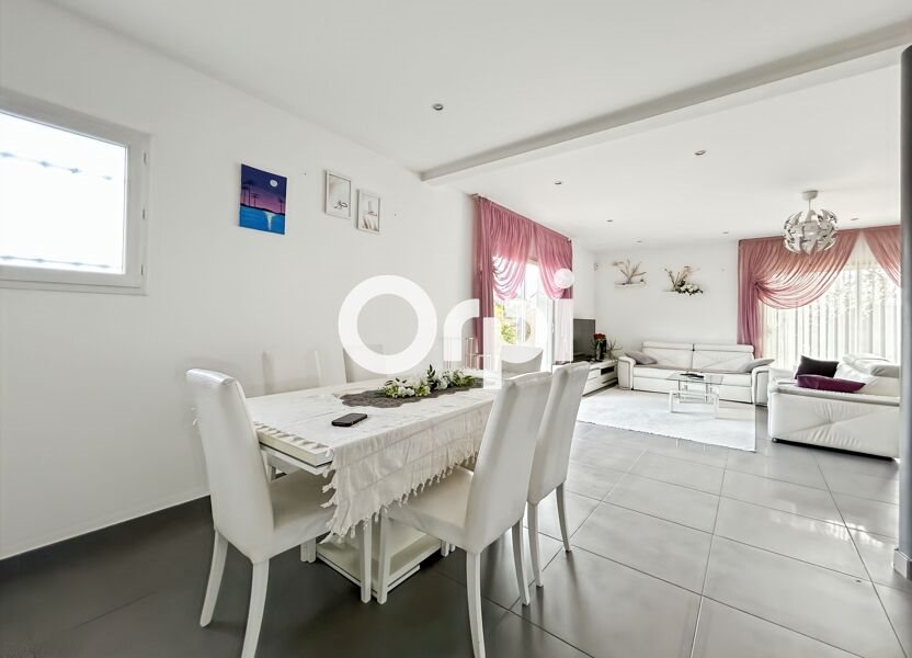 Maison à vendre, 141m², Chazelles-sur-Lyon