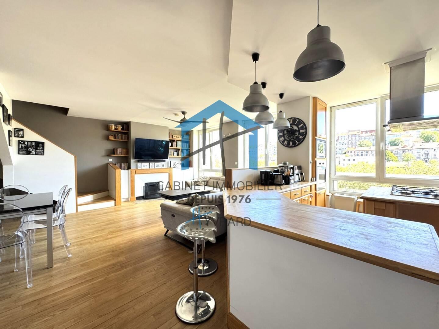 Appartement à vendre, 121m², Saint-Etienne