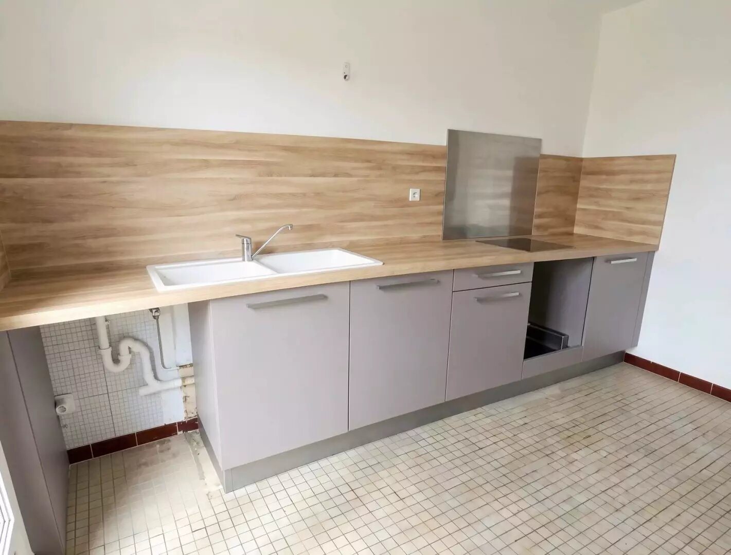 Maison à louer, 116m², Saint-Paul-Trois-Châteaux
