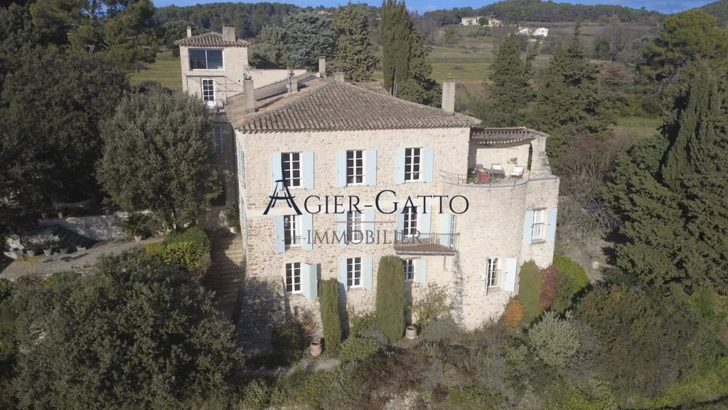 Appartement à vendre, 604m², Vaison-la-Romaine