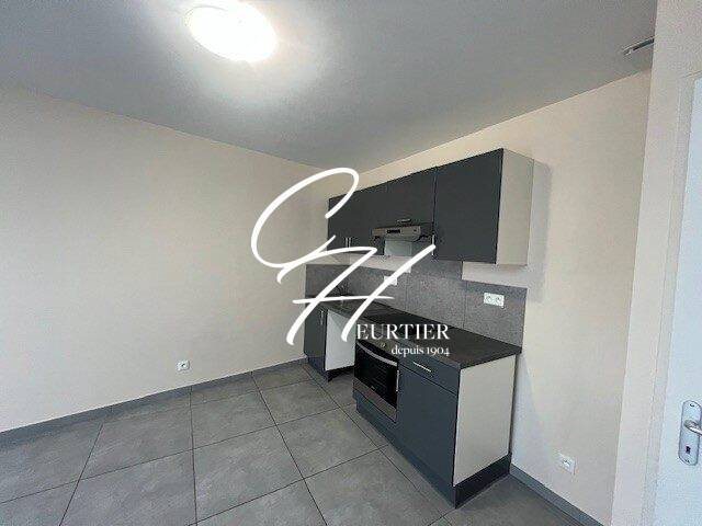 Appartement à louer, 46m², Rives