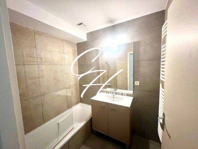 Appartement à louer, 46m², Rives