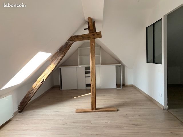 Appartement à louer, 27m², Saint-Genouph