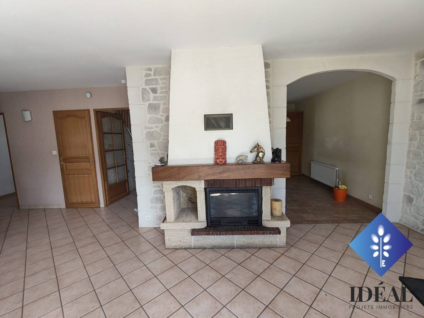 Maison à vendre, 147m², Gommecourt