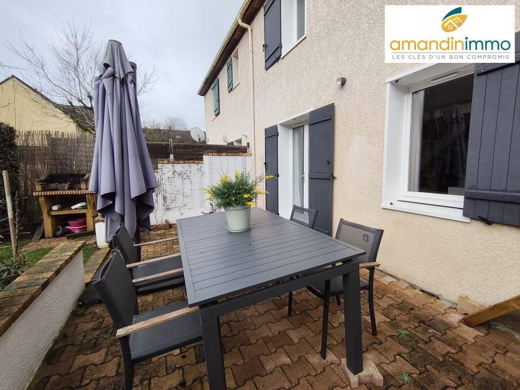 Maison à vendre, 105m², Vert-Saint-Denis