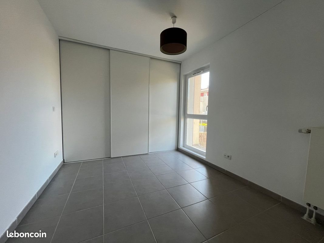 Maison à louer, 86m², Castries