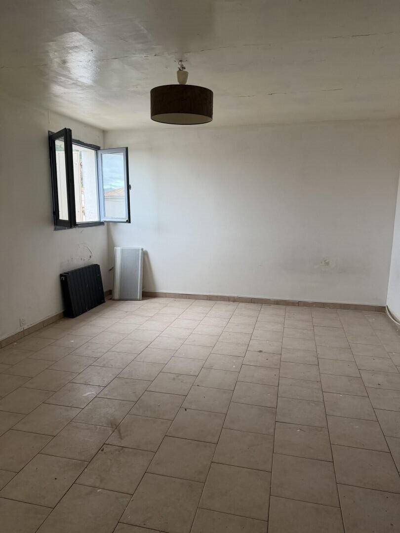 Appartement à louer, 33m², Marseille 11ème