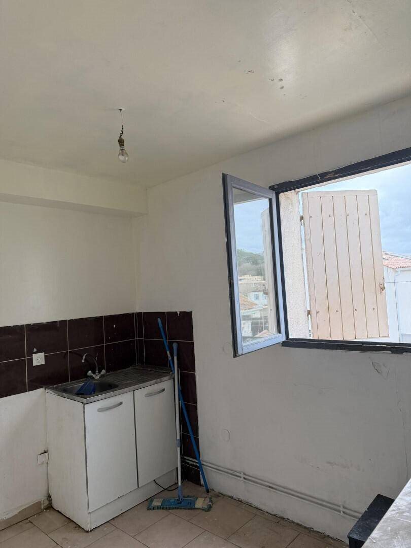 Appartement à louer, 33m², Marseille 11ème